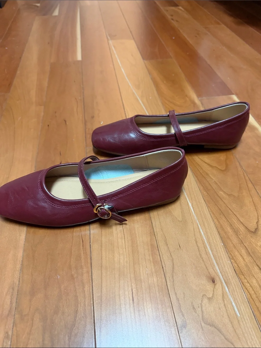Classic Mary Jane Flats in Burgundy - Comfortable Everyday Loafers